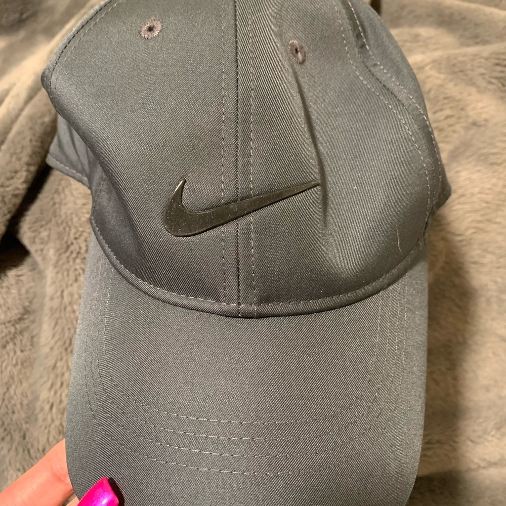 Nike Golf Hat